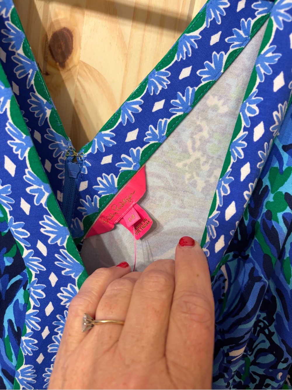 Lilly Pulitzer Addison Elbow Sleeve Abaco Blue Turtle Awe Engineer Maxi Dress 14 - Picture 3 of 9